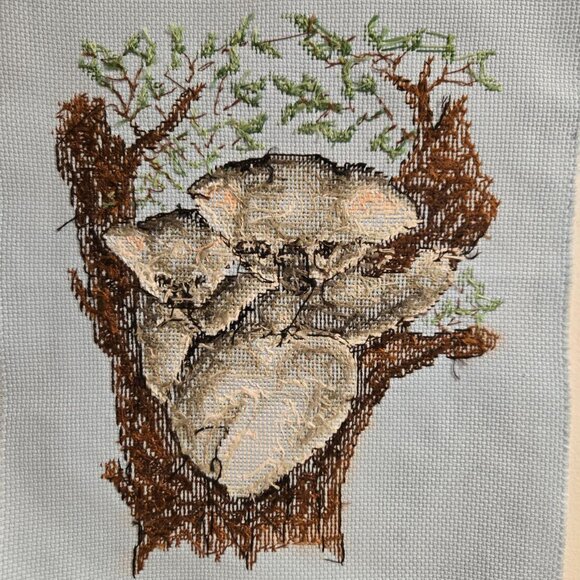 Handmade Koala Cross Stitch Wall Art – Mama and Baby Koala Embroidery on Blue Ai - Picture 4 of 4